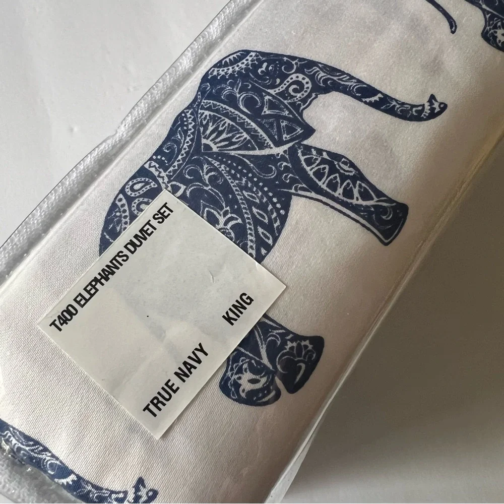 MELANGE HOME ELEPHANT PRINT 400 TC DUVET COVER AND 2 SHAMS NAVY/WHITE NWT